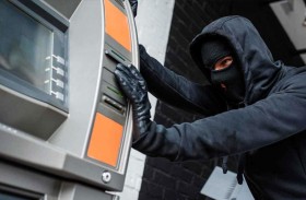 محاولة «طريفة» لسرقة صراف آلي 