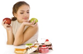 أهمها الحلويات.. إذا كنت تعاني من مشكلات بالمفاصل ابتعد عن هذه المأكولات