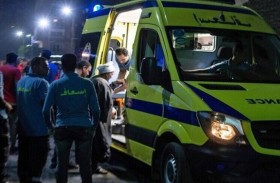 يقتل ابنته الكبرى ويطعن شقيقتها ثم ينتحر