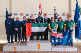 منتخب الإمارات يحصد «ذهب وفضة» بطولة العالم للمظلات بجنوب أفريقيا 