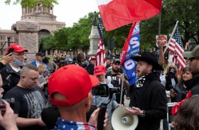 الخطاب التآمري حول كوفيد-19: بين البارانويا والفكر النقدي...!