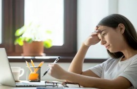 كيف تتعامل مع الزميل السلبي في العمل؟