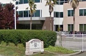 آكل لحوم بشر يلتهم جثة جدته