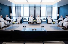 سلطان بن أحمد القاسمي يستقبل وفد إي آند الإمارات