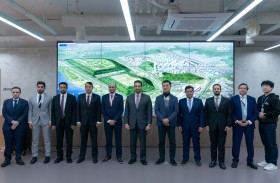 سلطان بن أحمد القاسمي يلتقي نائب عمدة حكومة مدينة سيؤول للشؤون الإدارية