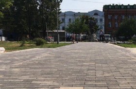 بلاطات للأرصفة من البلاستيك المعاد تدويره